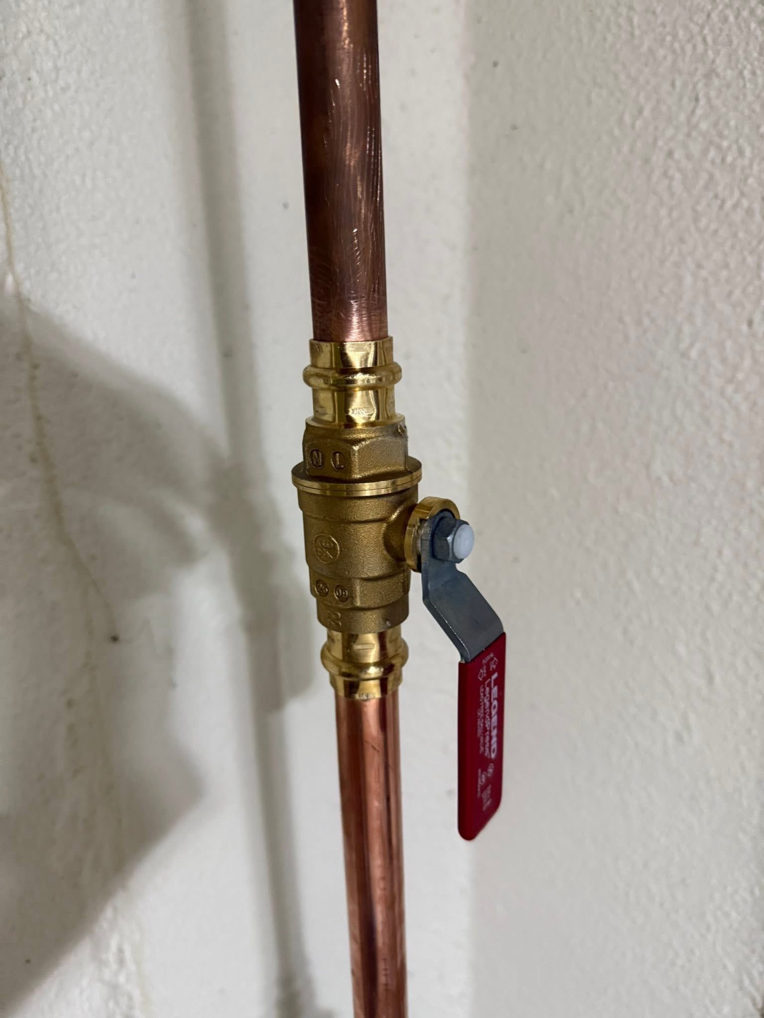 Copper pipe and brass ball valve installation